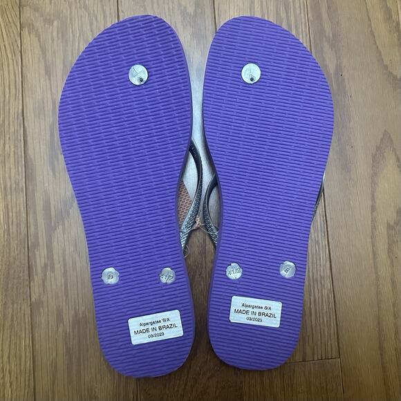 Mickey And Minnie Mouse Disney100 Flip Flops by Havaianas size 11/12 NEW - Picture 4 of 7